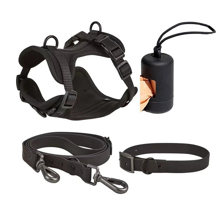 black neoprene harness